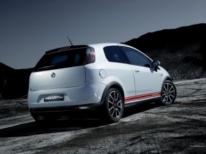 Fiat Grande Punto Abarth 2.jpg